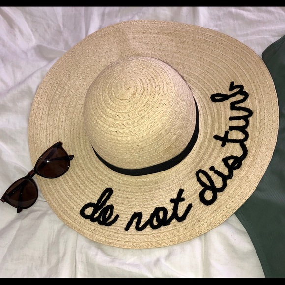 “Do not Disturb” floppy Sun Hat - Picture 5 of 5